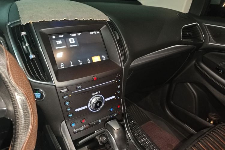 Used Ford Edge 2018 EcoBoost 245 4x4 Titanium Plus 7-Seater China V Standard Audio And AC Panel