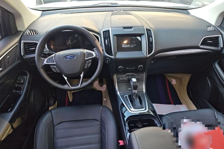 Used Ford Edge 2018 EcoBoost 245 Two-Wheel-Drive Titanium 7-Seater China V Standard Center Console