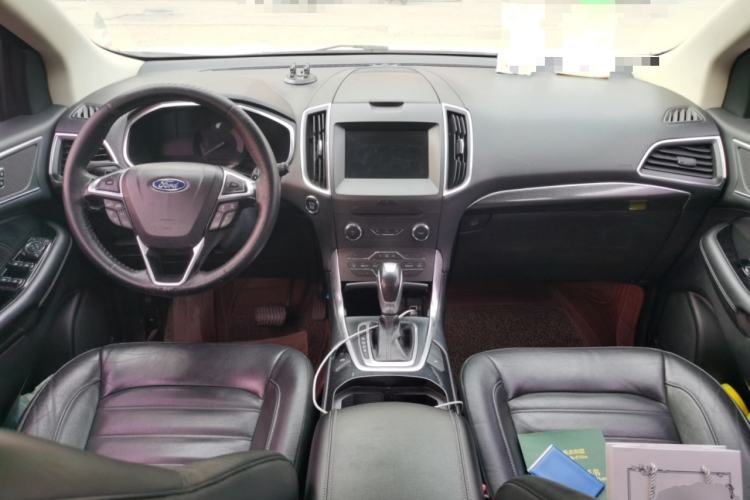 Used Ford Edge 2018 EcoBoost 245 Two-Wheel-Drive Titanium 7-Seater China V Standard Center Console