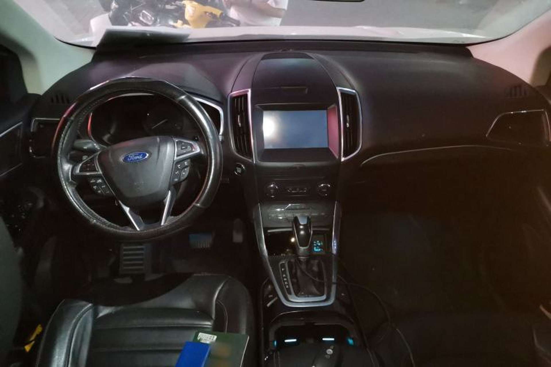 Used Ford Edge 2018 EcoBoost 245 Two-Wheel-Drive Titanium 7-Seater China V Standard Center Console