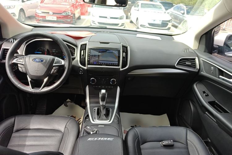 Used Ford Edge 2018 Facelifted EcoBoost 245 Two-Wheel-Drive Platinum Edition 5 Seats China V Emission Standard Center Console