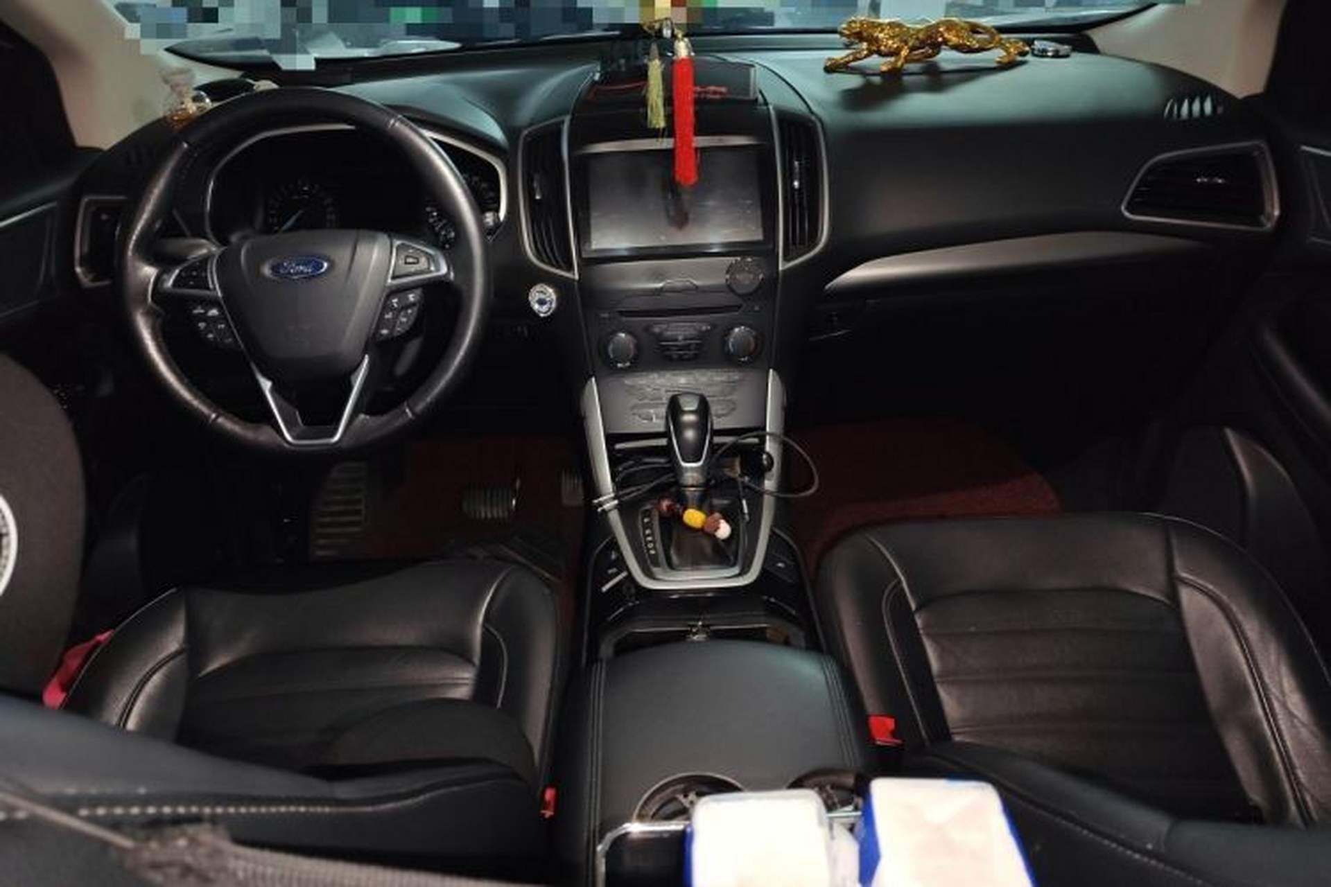 Used Ford Edge 2018 EcoBoost 245 Two-Wheel-Drive Platinum Edition 7-Seater China V Emission Standard Center Console