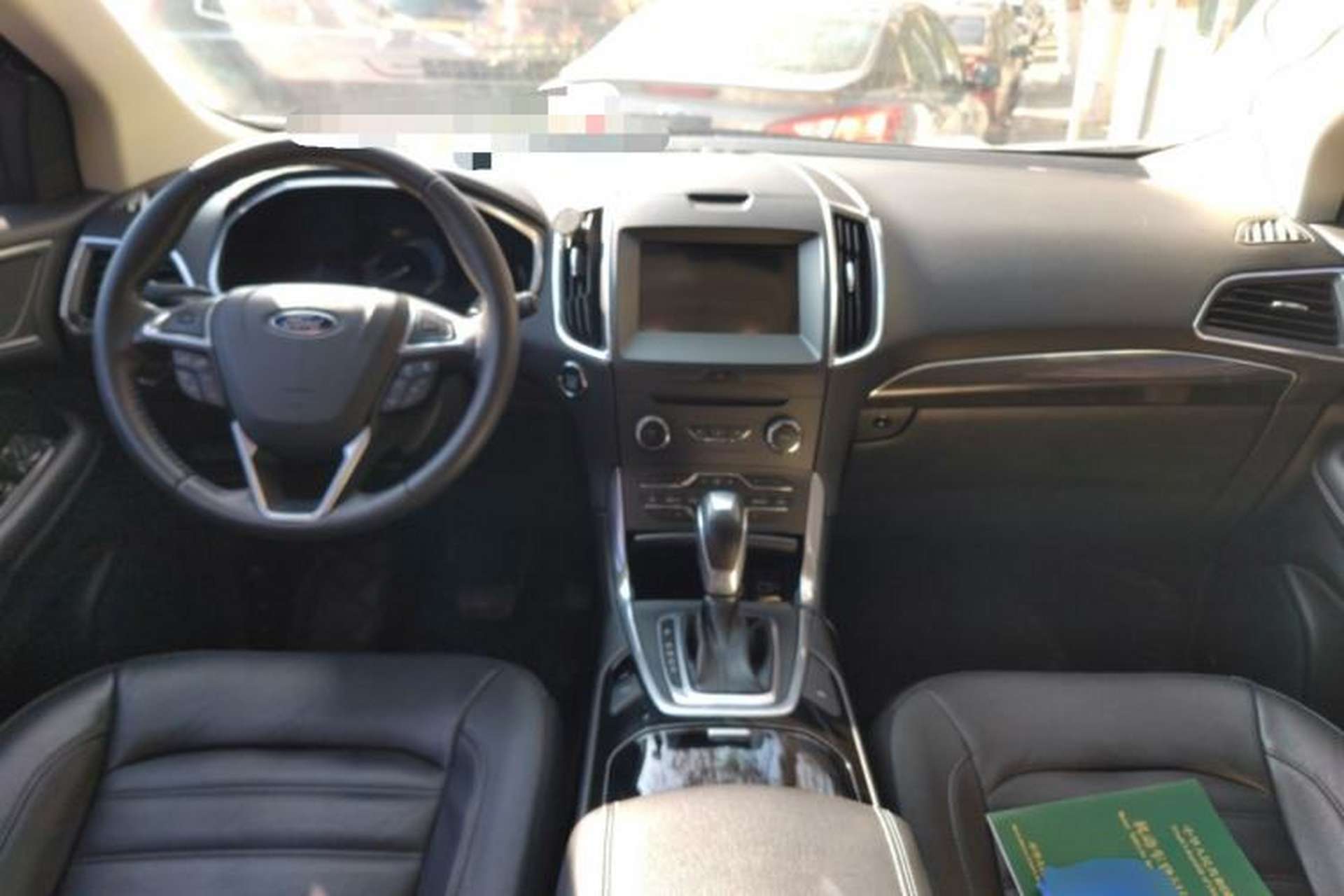 Used Ford Edge 2018 EcoBoost 245 Two-Wheel-Drive Titanium 7-Seater China V Standard Center Console