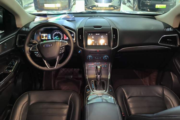Used Ford Edge 2018 EcoBoost 245 Two-Wheel-Drive Titanium 7-Seater China V Standard Center Console