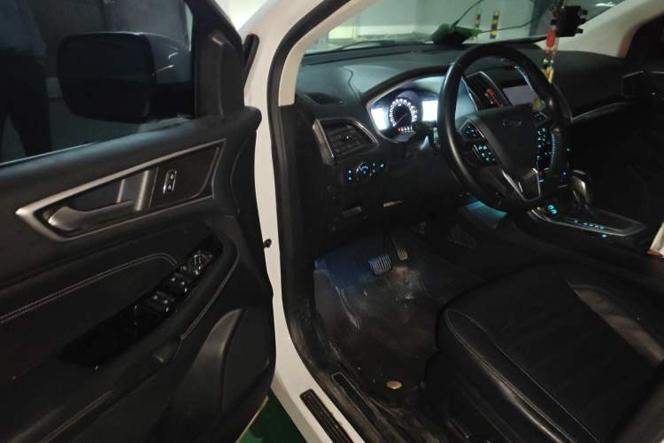 Used Ford Edge 2018 EcoBoost 245 Two-Wheel-Drive Titanium 7-Seater China V Standard Driver Seat