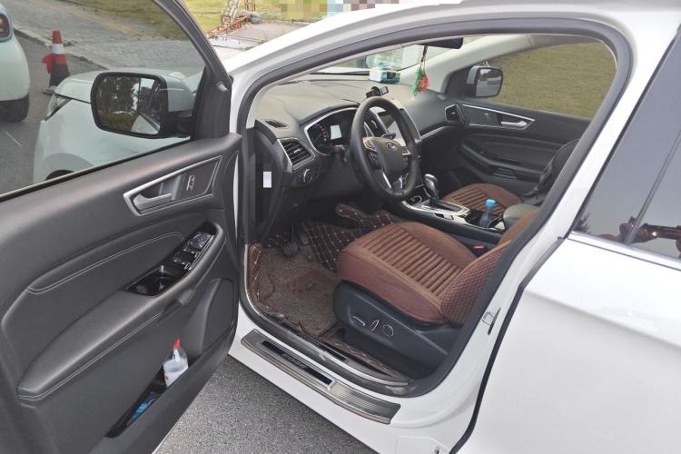 Used Ford Edge 2018 EcoBoost 245 Two-Wheel-Drive Titanium 7-Seater China V Standard Driver Seat