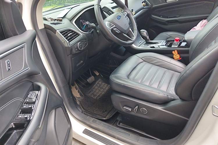 Used Ford Edge 2018 EcoBoost 245 Two-Wheel-Drive Titanium 7-Seater China V Standard Driver Seat