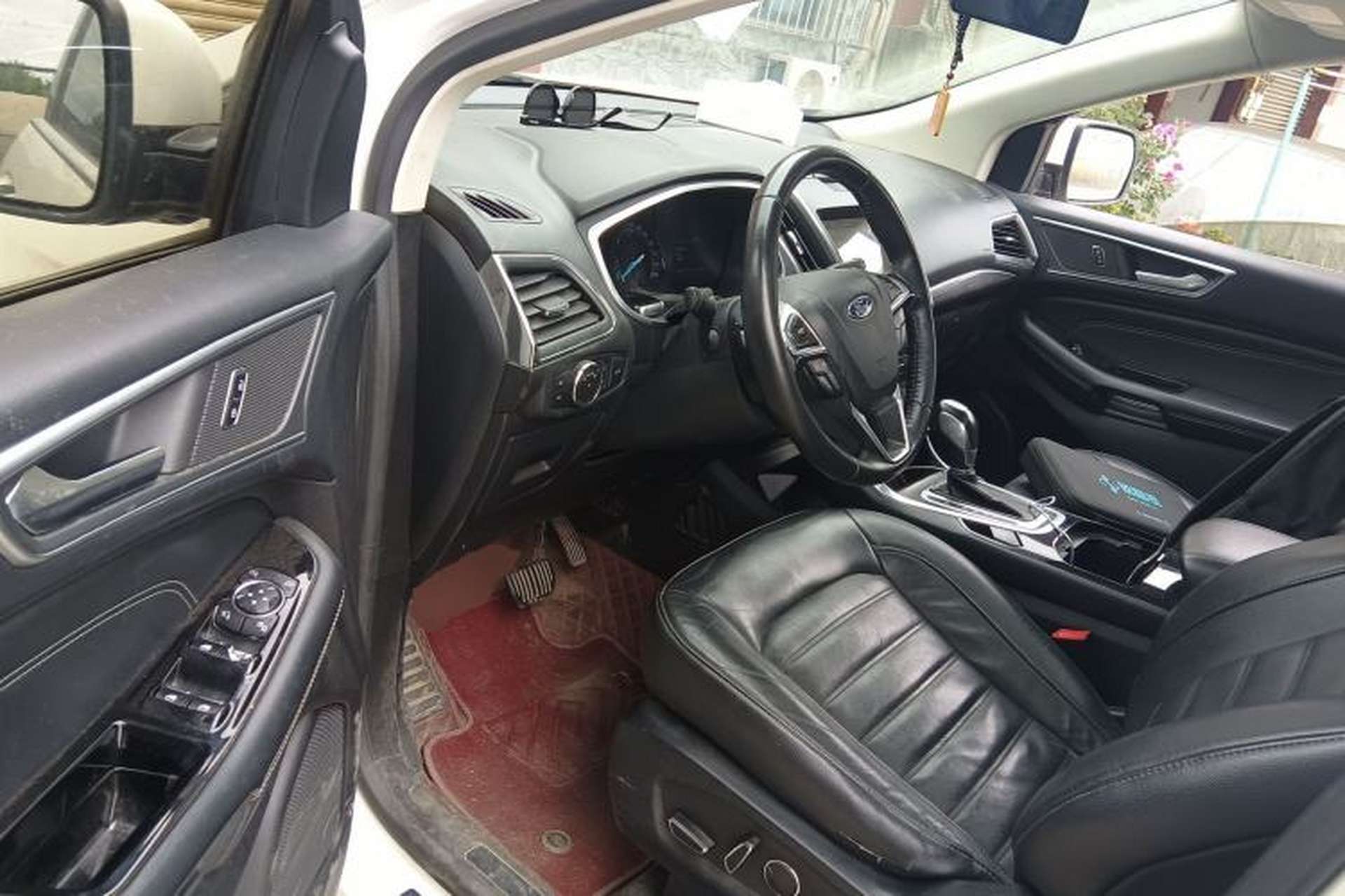 Used Ford Edge 2018 EcoBoost 245 Two-Wheel-Drive Titanium 7-Seater China V Standard Driver Seat