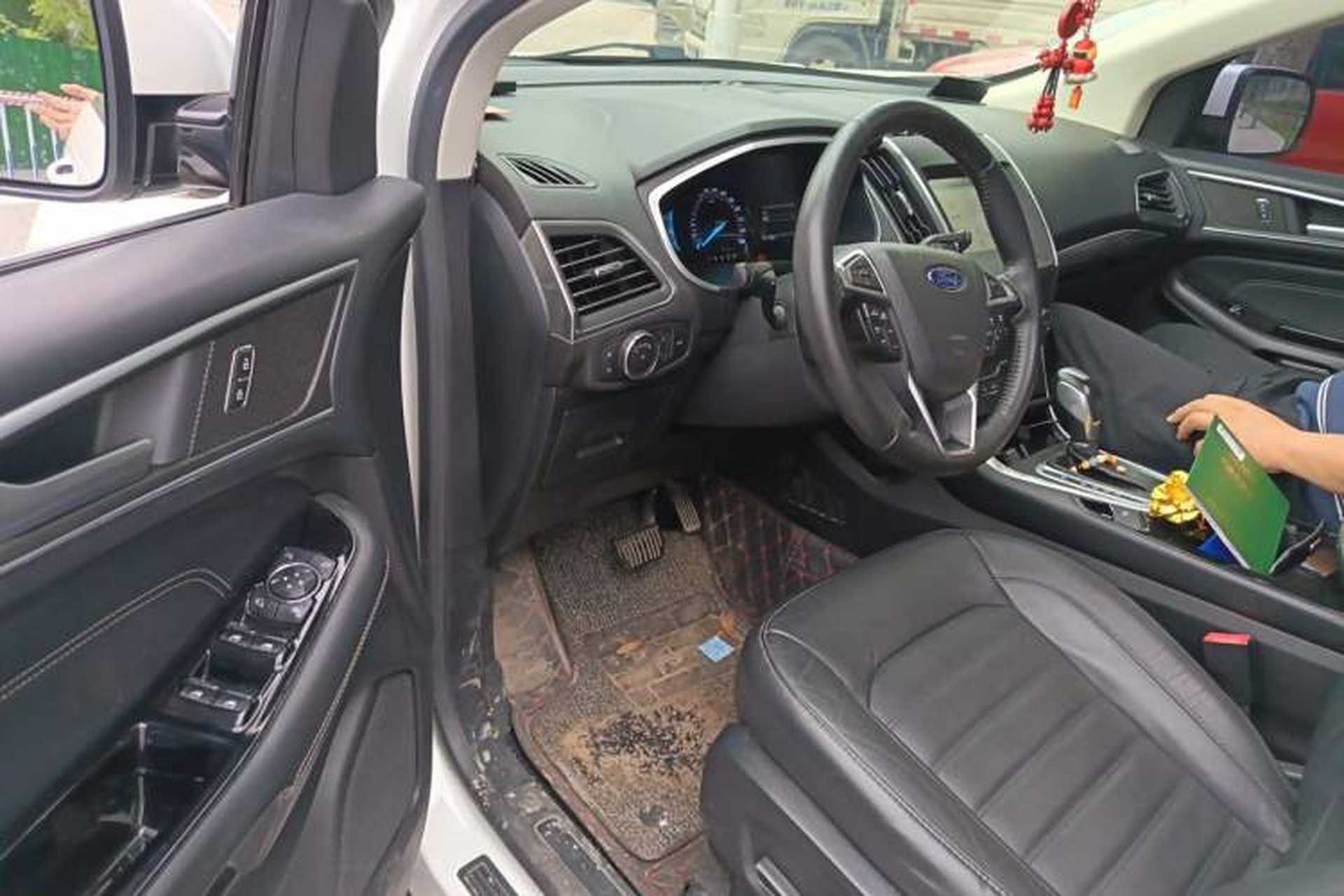 Used Ford Edge 2018 EcoBoost 245 Two-Wheel-Drive Titanium 7-Seater China V Standard Driver Seat