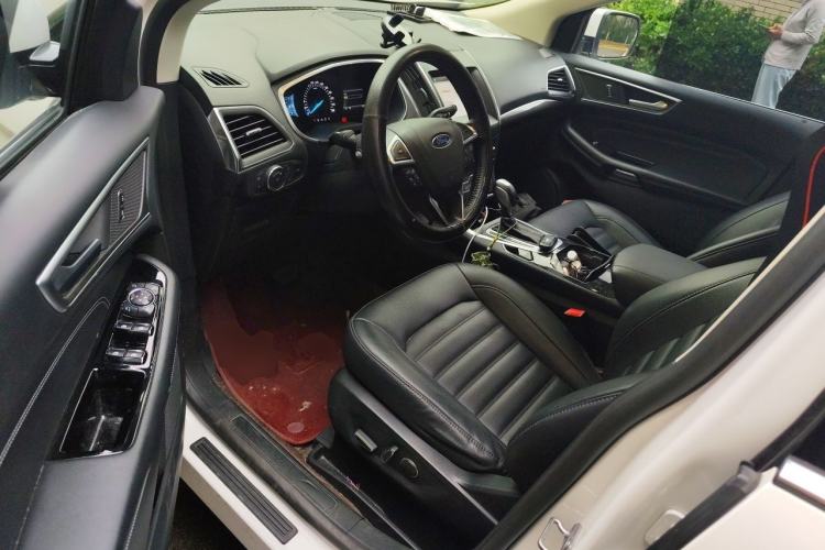 Used Ford Edge 2018 EcoBoost 245 Two-Wheel-Drive Titanium 7-Seater China V Standard Driver Seat