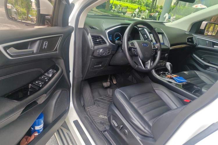 Used Ford Edge 2018 EcoBoost 245 Two-Wheel-Drive Titanium 7-Seater China VI Standard Driver Seat