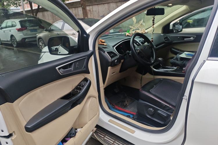 Used Ford Edge 2018 EcoBoost 245 Two-Wheel-Drive Titanium 5-Seater China V Standard Driver Seat