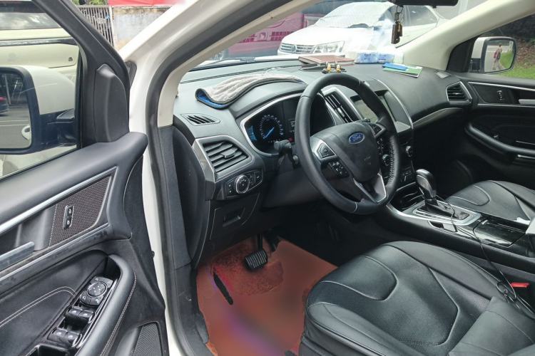 Used Ford Edge 2018 EcoBoost 245 Two-Wheel-Drive Titanium 7-Seater China VI Standard Driver Seat
