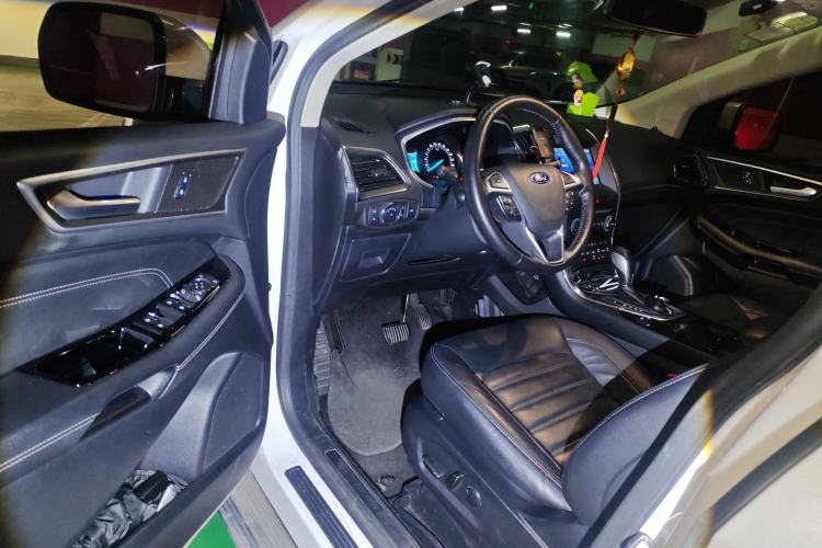 Used Ford Edge 2018 EcoBoost 245 Two-Wheel-Drive Titanium 7-Seater China V Standard Driver Seat
