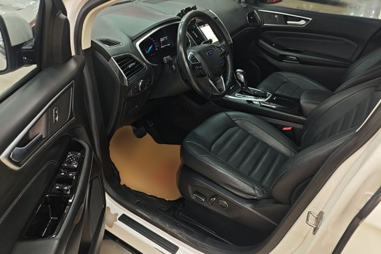 Used Ford Edge 2018 EcoBoost 245 Two-Wheel-Drive Titanium 7-Seater China V Standard Driver Seat