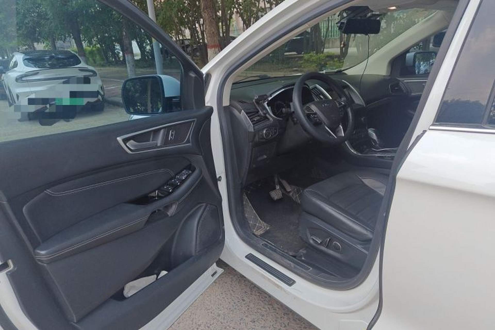 Used Ford Edge 2018 EcoBoost 245 Two-Wheel-Drive Titanium 7-Seater China V Standard Driver Seat