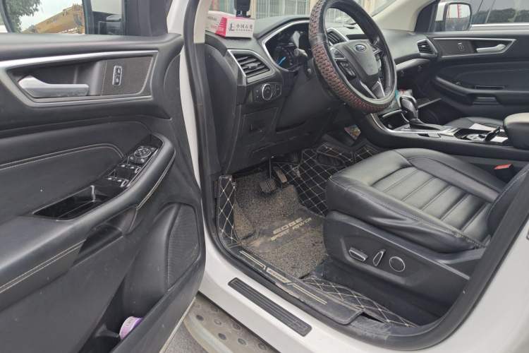 Used Ford Edge 2018 EcoBoost 245 Two-Wheel-Drive Titanium 7-Seater China VI Standard Driver Seat
