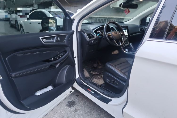 Used Ford Edge 2018 EcoBoost 245 Two-Wheel-Drive Titanium 7-Seater China VI Standard Driver Seat