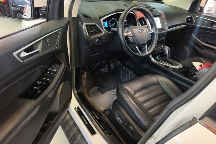 Used Ford Edge 2018 EcoBoost 245 Two-Wheel-Drive Titanium 7-Seater China V Standard Driver Seat