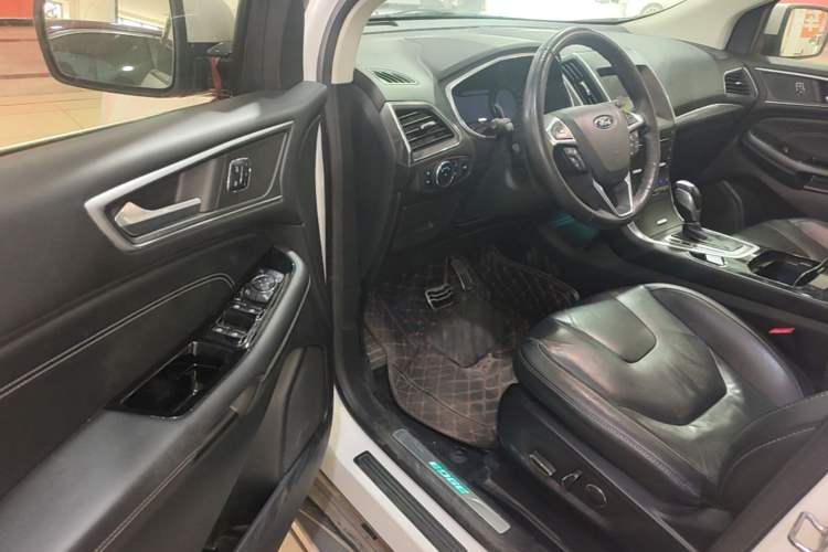 Used Ford Edge 2018 EcoBoost 245 4x4 Titanium Plus 7-Seater China V Standard Driver Seat
