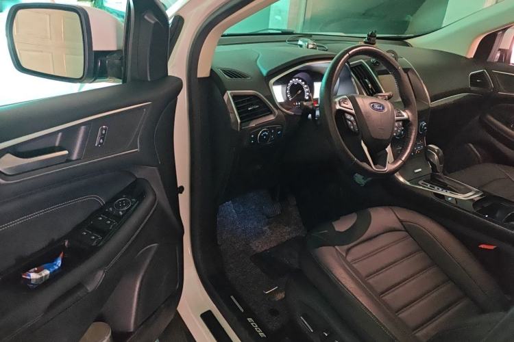 Used Ford Edge 2018 EcoBoost 245 Two-Wheel-Drive Titanium 7-Seater China V Standard Driver Seat
