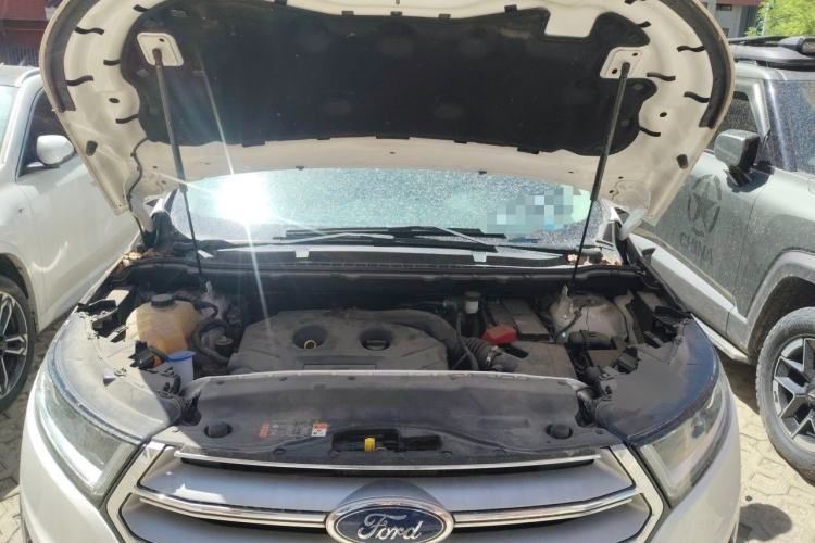 Used Ford Edge 2018 EcoBoost 245 Two-Wheel-Drive Titanium 7-Seater China V Standard Engine Bay