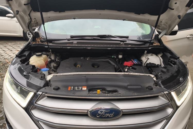 Used Ford Edge 2018 EcoBoost 245 Two-Wheel-Drive Titanium 7-Seater China V Standard Engine Bay