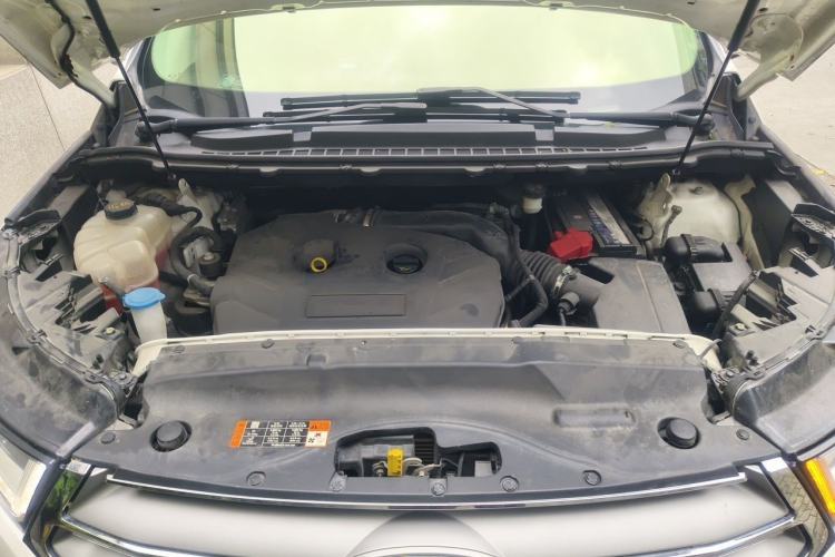 Used Ford Edge 2018 EcoBoost 245 Four-Wheel Drive Titanium 7-Seater Engine Bay