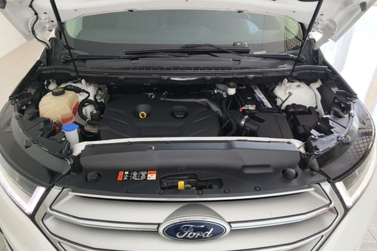 Used Ford Edge 2018 EcoBoost 245 Two-Wheel-Drive Titanium 7-Seater China V Standard Engine Bay