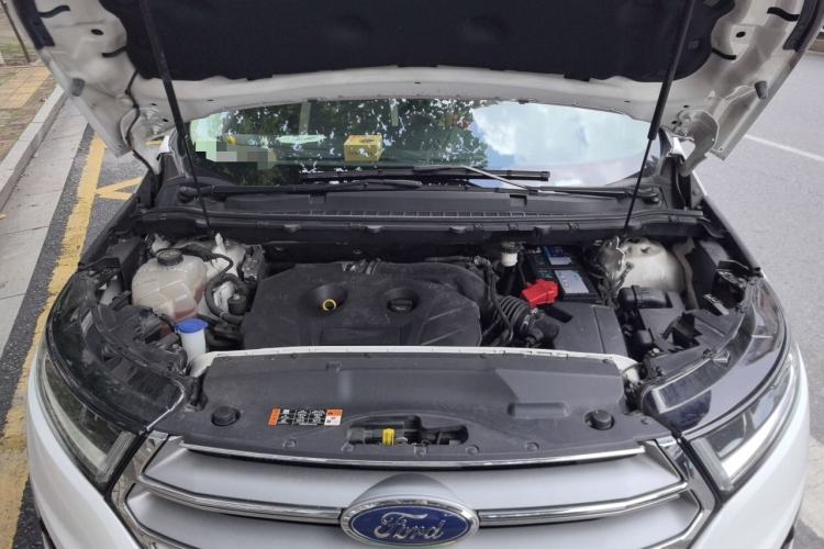 Used Ford Edge 2018 EcoBoost 245 Two-Wheel-Drive Titanium 7-Seater China V Standard Engine Bay