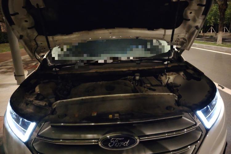 Used Ford Edge 2018 EcoBoost 245 Two-Wheel-Drive Titanium 7-Seater China V Standard Engine Bay