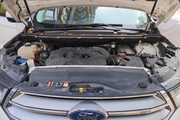 Used Ford Edge 2018 EcoBoost 245 Two-Wheel-Drive Titanium 7-Seater China V Standard Engine Bay