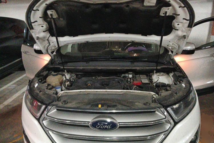 Used Ford Edge 2018 EcoBoost 245 Two-Wheel-Drive Titanium 7-Seater China V Standard Engine Bay
