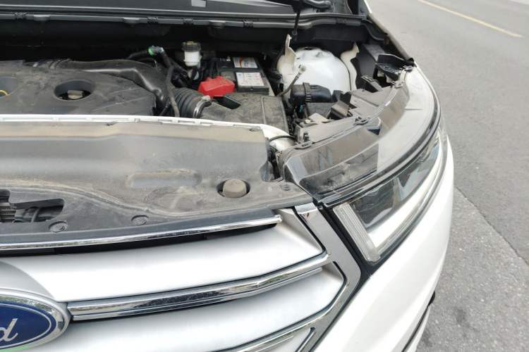 Used Ford Edge 2018 EcoBoost 245 Two-Wheel-Drive Titanium 7-Seater China V Standard Engine Bay Left