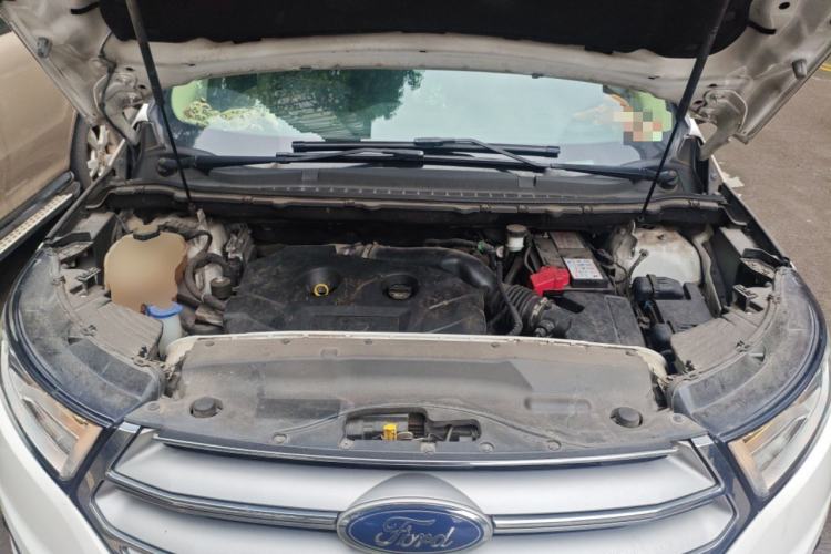 Used Ford Edge 2018 EcoBoost 245 Two-Wheel-Drive Titanium 5-Seater China V Standard Engine Bay