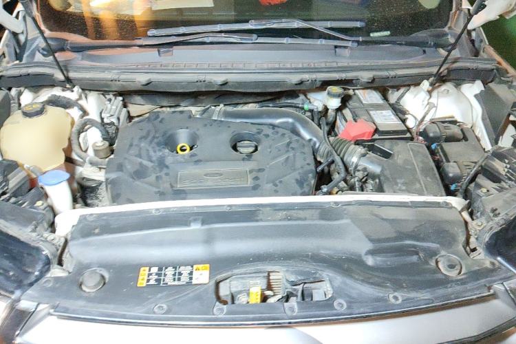 Used Ford Edge 2018 EcoBoost 245 Four-Wheel Drive Titanium 7-Seater Engine Bay