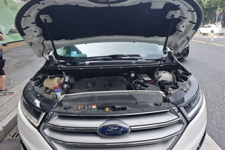 Used Ford Edge 2018 EcoBoost 245 Two-Wheel-Drive Titanium 7-Seater China V Standard Engine Bay