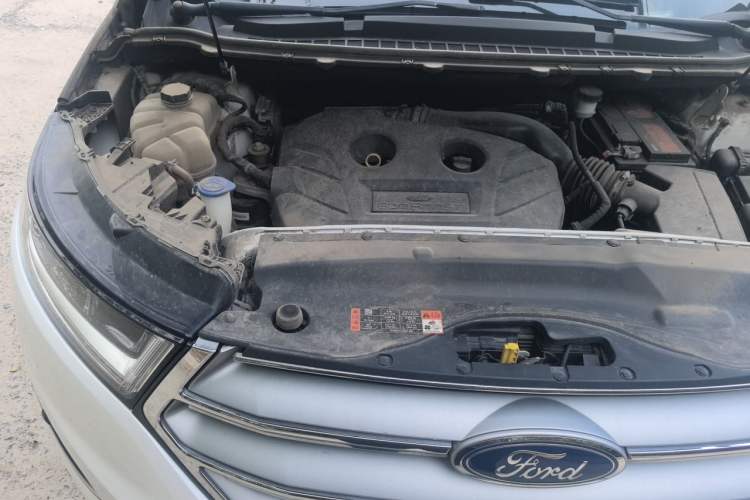 Used Ford Edge 2018 EcoBoost 245 Two-Wheel-Drive Titanium 7-Seater China V Standard Engine Bay Right