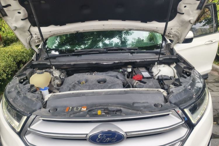 Used Ford Edge 2018 EcoBoost 245 Two-Wheel-Drive Titanium 7-Seater China V Standard Engine Bay
