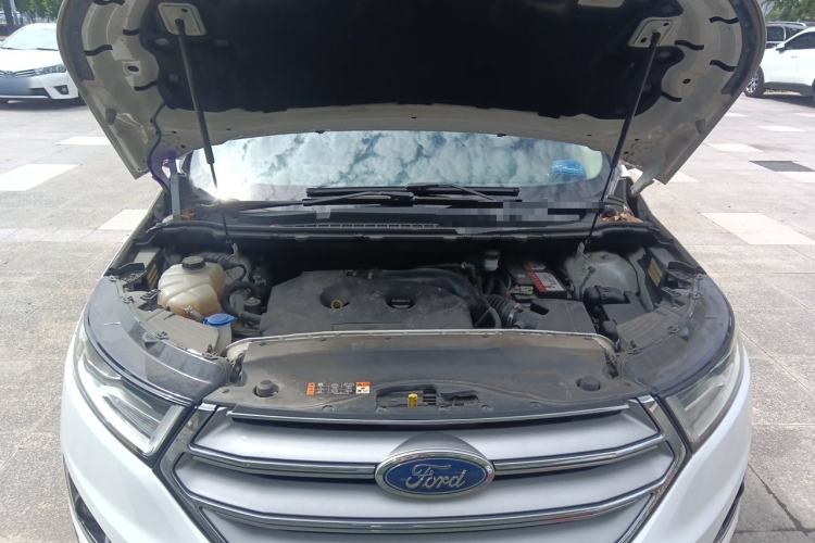 Used Ford Edge 2018 EcoBoost 245 Two-Wheel-Drive Titanium 5-Seater China V Standard Engine Bay