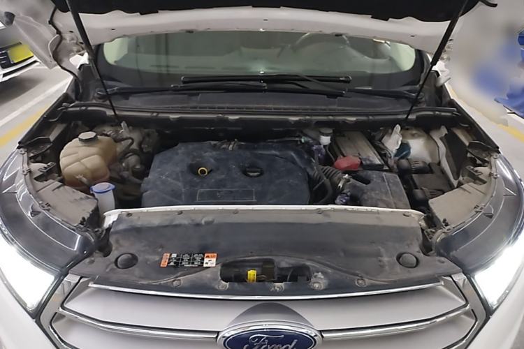 Used Ford Edge 2018 EcoBoost 245 Two-Wheel-Drive Platinum Edition 5 Seats Engine Bay