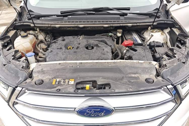 Used Ford Edge 2018 EcoBoost 245 Two-Wheel-Drive Titanium 7-Seater China V Standard Engine Bay