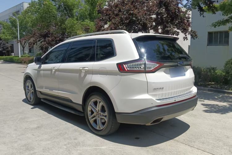 Used Ford Edge 2018 EcoBoost 245 Two-Wheel-Drive Titanium 7-Seater China V Standard Exterior 10