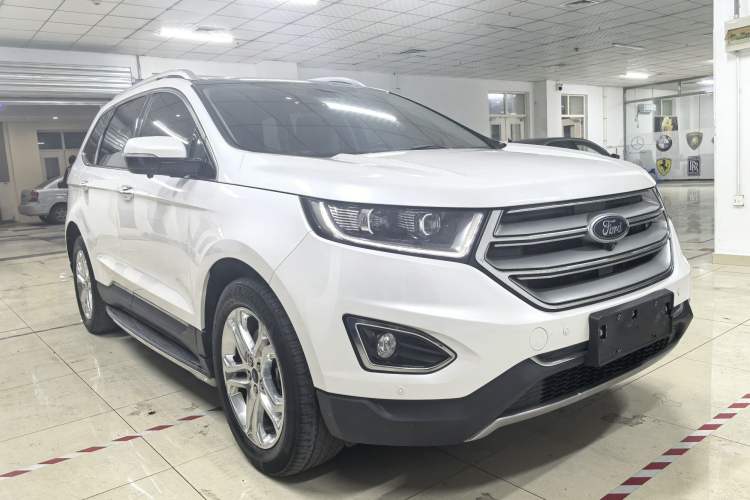 Used Ford Edge 2018 EcoBoost 245 Four-Wheel Drive Titanium 7-Seater Exterior 2