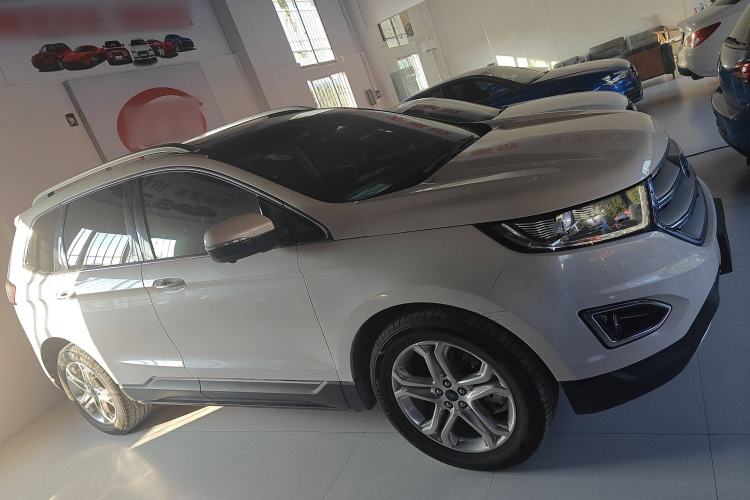 Used Ford Edge 2018 EcoBoost 245 Two-Wheel-Drive Titanium 7-Seater China V Standard Exterior 2