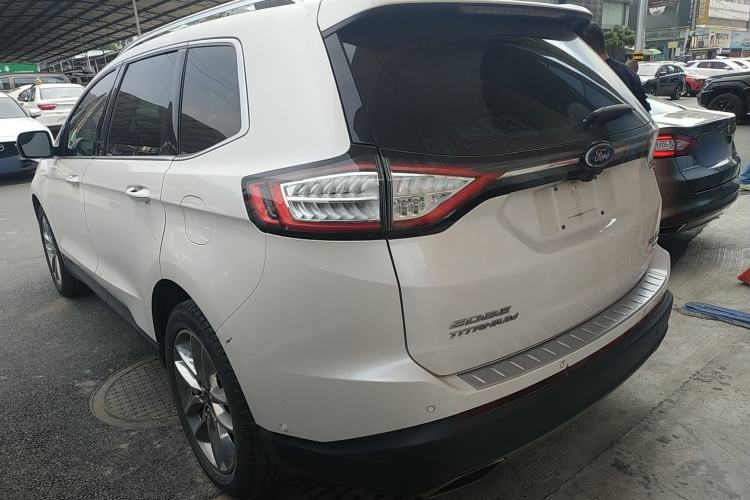 Used Ford Edge 2018 EcoBoost 245 Four-Wheel Drive Titanium 7-Seater Exterior 2