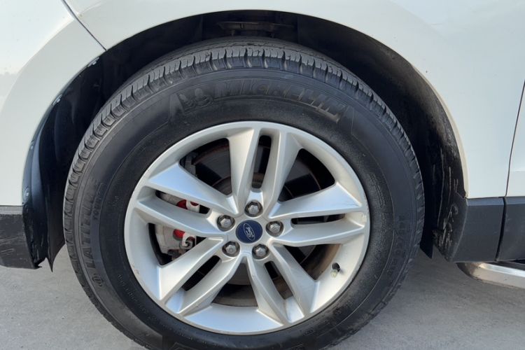 Used Ford Edge 2018 EcoBoost 245 Two-Wheel-Drive Platinum Edition 7-Seater China V Emission Standard Exterior 2