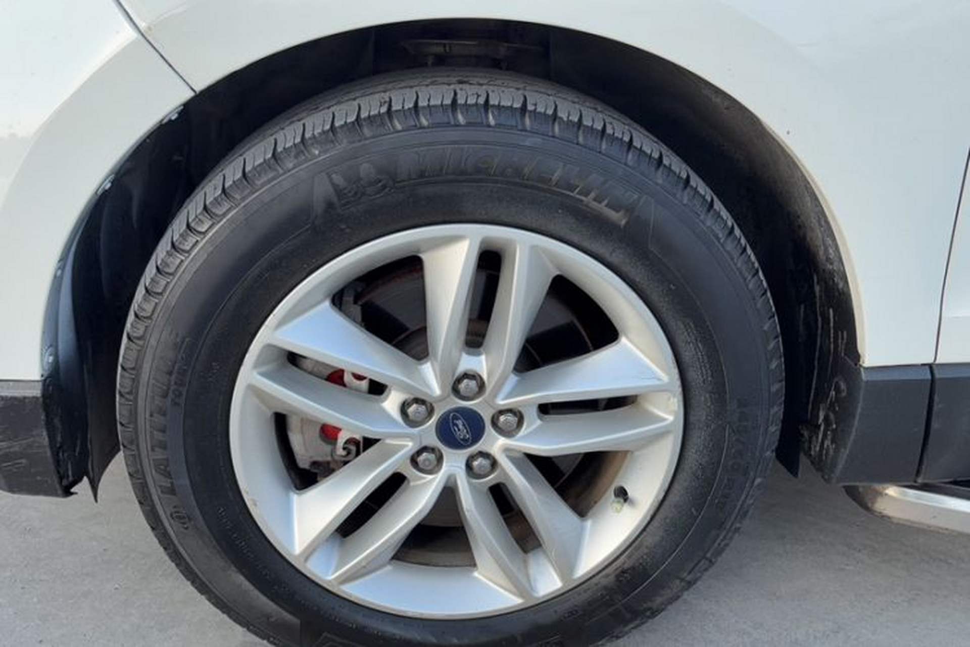 Used Ford Edge 2018 EcoBoost 245 Two-Wheel-Drive Platinum Edition 7-Seater China V Emission Standard Exterior 2