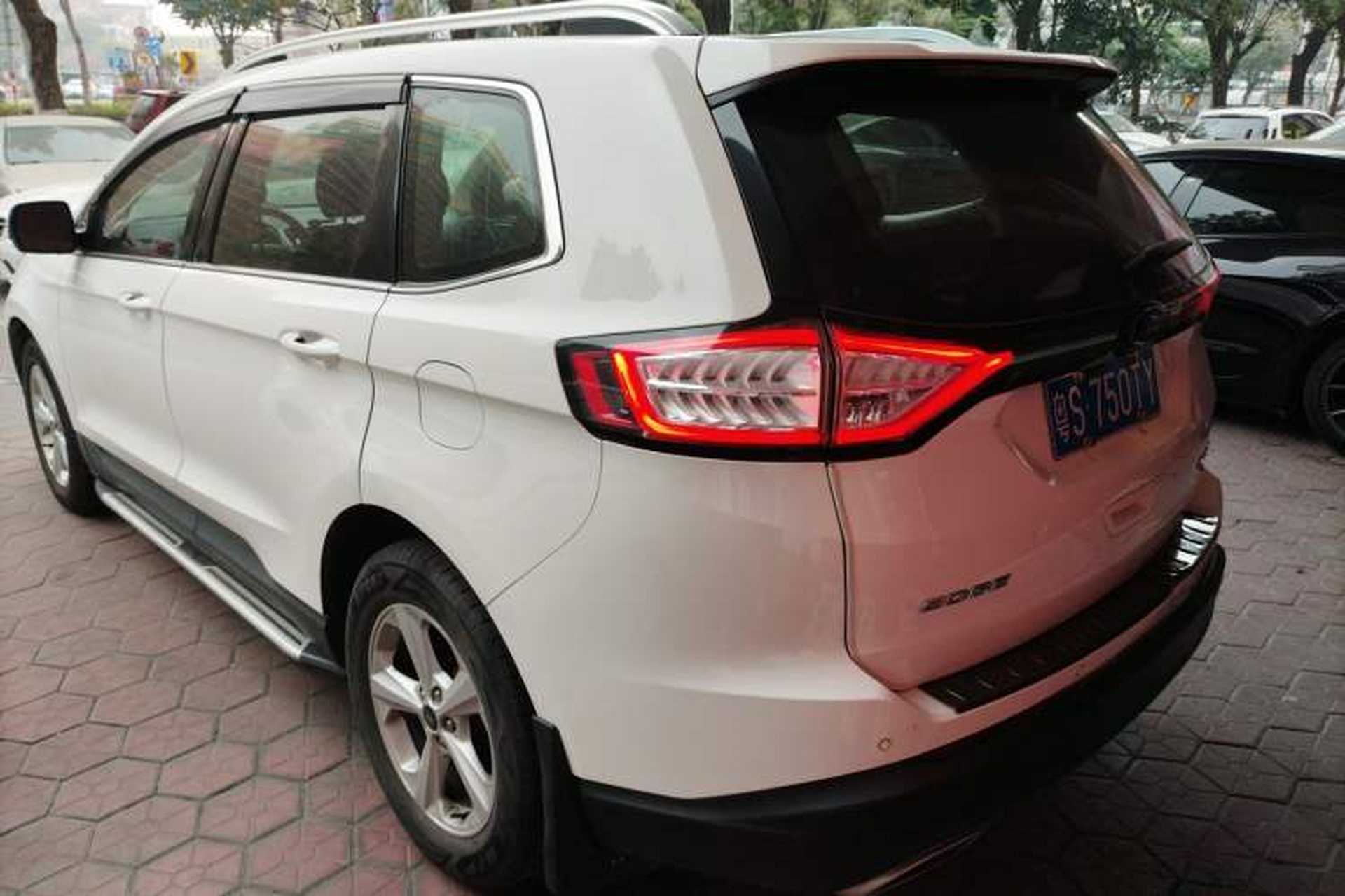 Used Ford Edge 2018 EcoBoost 245 Two-Wheel-Drive Titanium 5-Seater China V Standard Exterior 3