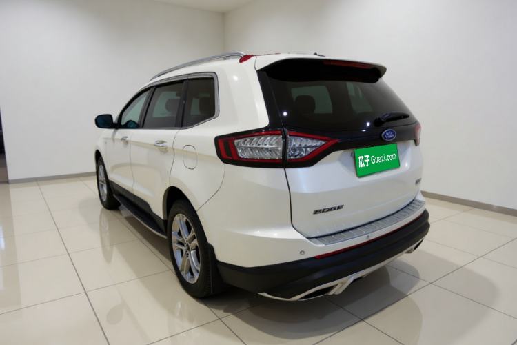 Used Ford Edge 2018 EcoBoost 245 Two-Wheel-Drive Titanium 7-Seater China V Standard Exterior 3